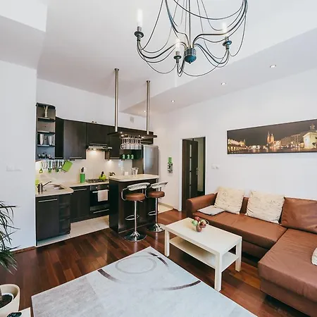 Hieronim - By The Vistula River 크라쿠프