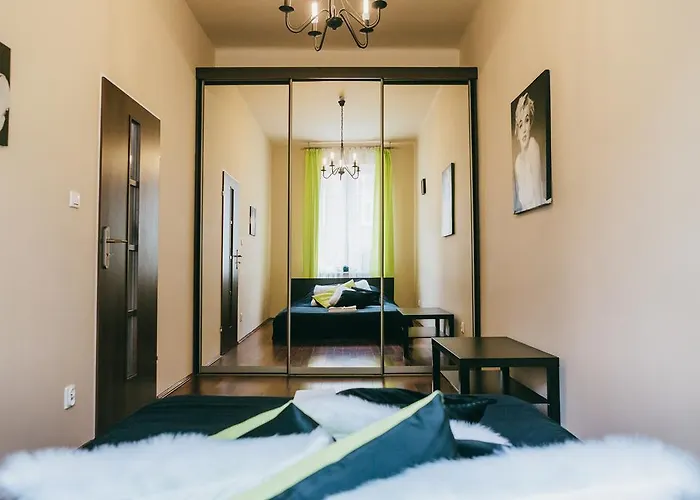 Hieronim - By The Vistula River شقة *